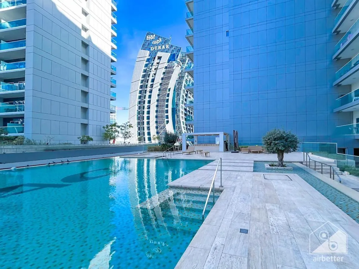Luxury Stay At Damac Majestine With Balcony & Views Dubaj Apartman