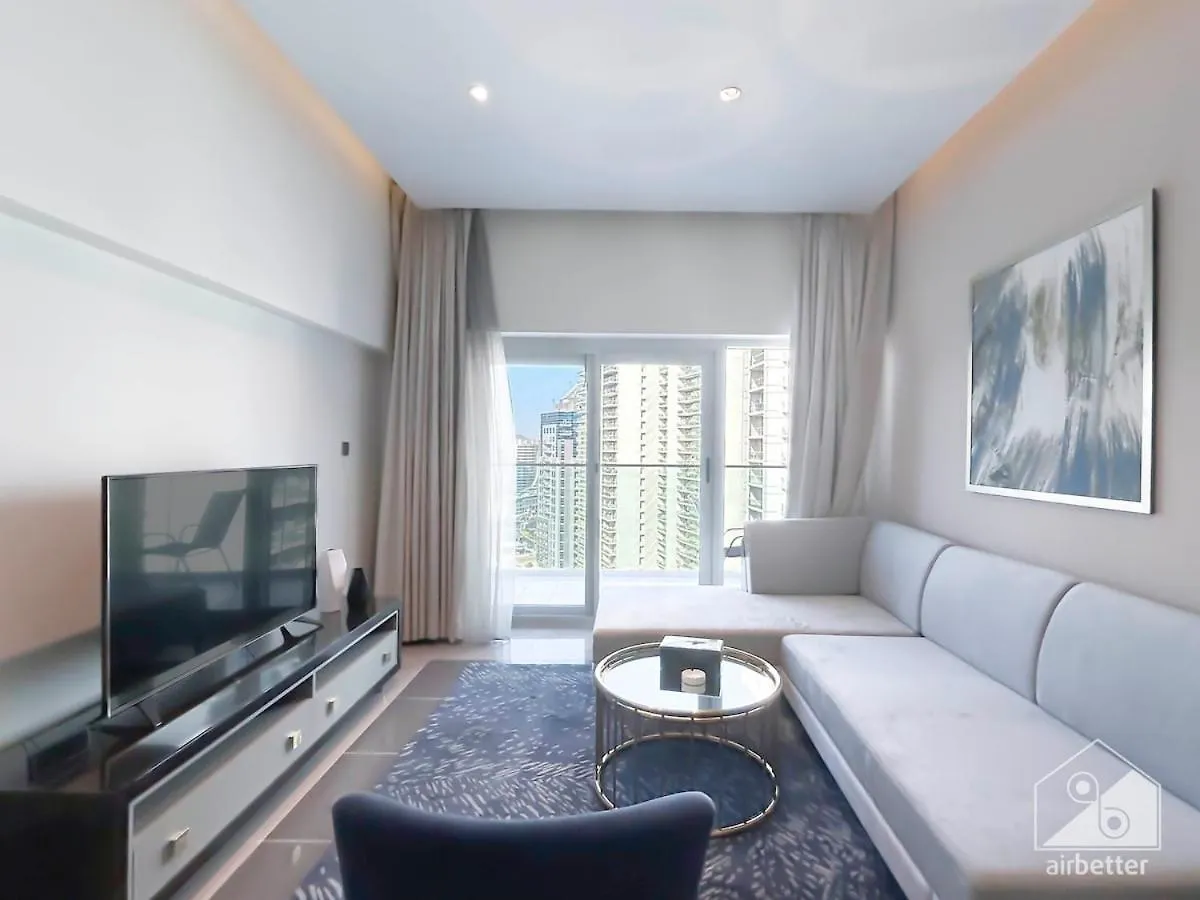 Luxury Stay At Damac Majestine With Balcony & Views Dubai