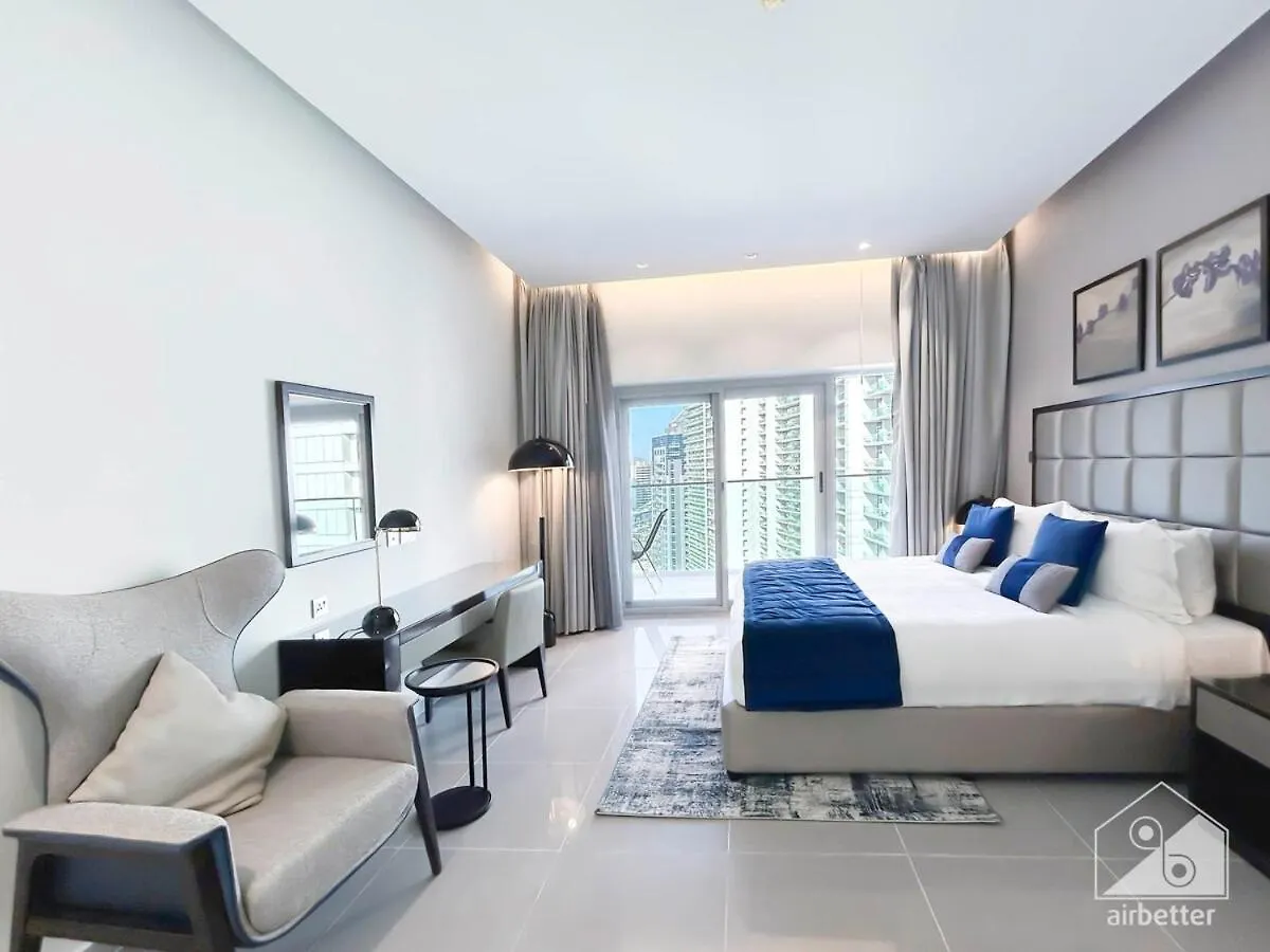 Luxury Stay At Damac Majestine With Balcony & Views Dubai