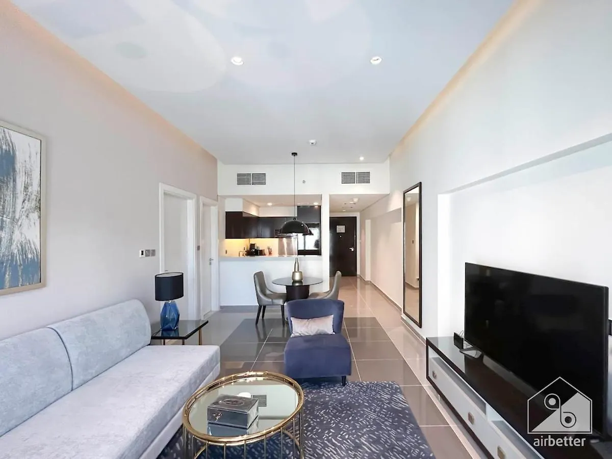 Luxury Stay At Damac Majestine With Balcony & Views Dubai
